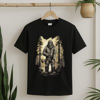 Bow Hunting Bigfoot Funny Bow Hunting Sasquatch Hunting T-Shirt