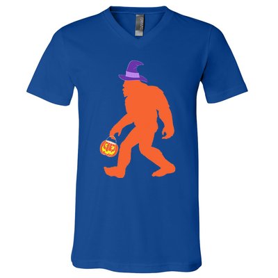 Bigfoot Halloween Costume 2020 V-Neck T-Shirt