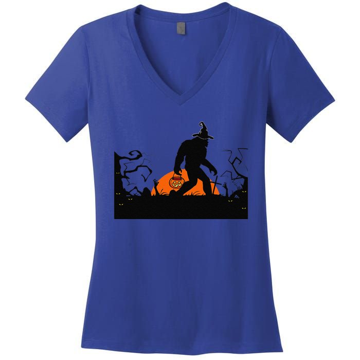 Bigfoot Halloween Costume Bigfoot Believer Women's V-Neck T-Shirt