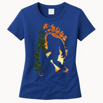 Bigfoot Halloween Costume Sasquatch Silhouette Wolf Howling Womens T-Shirt