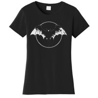 Bat Halloween Costume Spooky Bat Cool Goth Bats Lover Women's T-Shirt