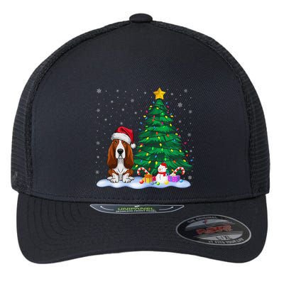 Basset Hound Dog Xmas Tree Lights Reindeer Hat Christmas Flexfit Unipanel Trucker Cap