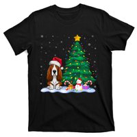 Basset Hound Dog Xmas Tree Lights Reindeer Hat Christmas T-Shirt