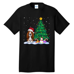 Basset Hound Dog Xmas Tree Lights Reindeer Hat Christmas Tall T-Shirt