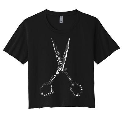 Barber Hairdresser For Barbershop Owner Gift Haircut Stylist Women's Crop Top Tee