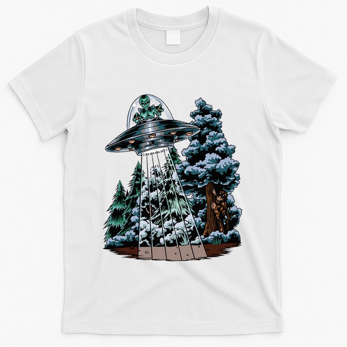 Bigfoot Hiding From Alien In A Ufo Behind A Tree Forest T-Shirt