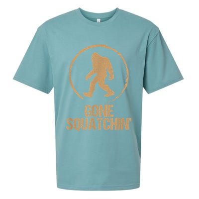 Bigfoot Hunter Gone Squatching Sasquatch Sueded Cloud Jersey T-Shirt