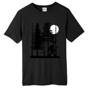 Bigfoot Hiding In Forest For Sasquatch Believers Gift Tall Fusion ChromaSoft Performance T-Shirt