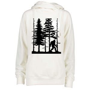 Bigfoot Hiding In Forest For Sasquatch Believers Gift Womens Funnel Neck Pullover Hood