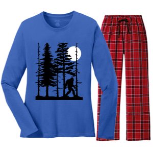 Bigfoot Hiding In Forest For Sasquatch Believers Gift Women's Long Sleeve Flannel Pajama Set 