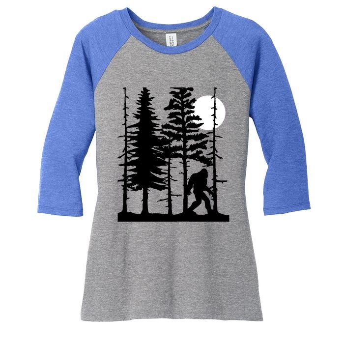 Bigfoot Hiding In Forest For Sasquatch Believers Gift Women's Tri-Blend 3/4-Sleeve Raglan Shirt