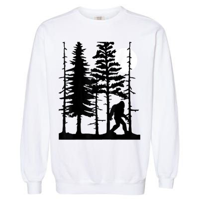 Bigfoot Hiding In Forest For Sasquatch Believers Garment-Dyed Sweatshirt