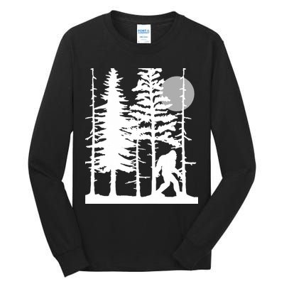 Bigfoot Hiding In Forest For Sasquatch Believers Tall Long Sleeve T-Shirt