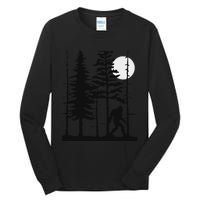 Bigfoot Hiding In Forest For Sasquatch Believers Tall Long Sleeve T-Shirt