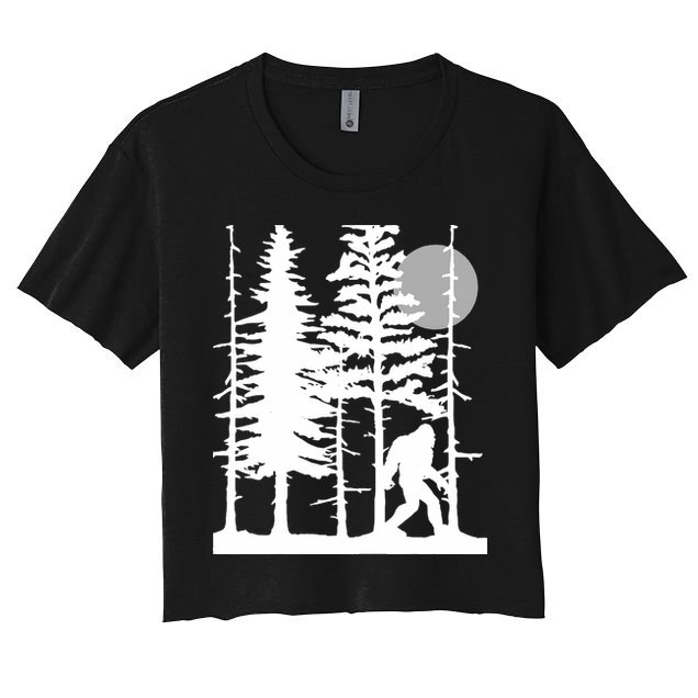 Bigfoot Hiding In Forest For Sasquatch Believers Crop Top