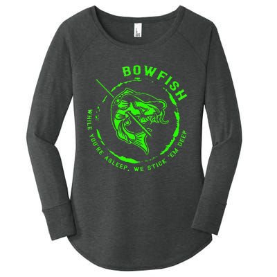 Bowfishing Hunting Lovers Funny Women's Perfect Tri Tunic Long Sleeve Shirt