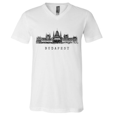 Budapest Hungarian Parliament Retro Skyline I Love Budapest V-Neck T-Shirt