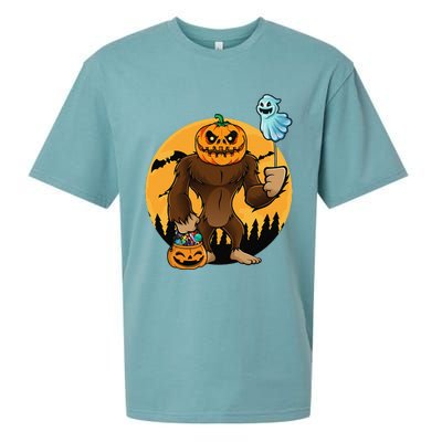 Bigfoot Halloween Pumpkin Head Sasquatch Candy Bucket Sueded Cloud Jersey T-Shirt