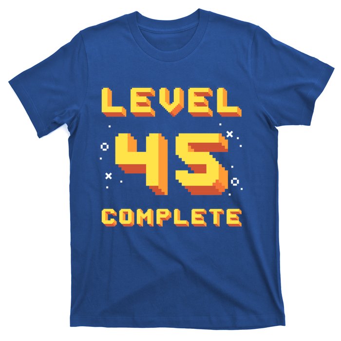 Born In 1976 Level 45 Complete 45th Birthday Retro Gaming Gift T-Shirt