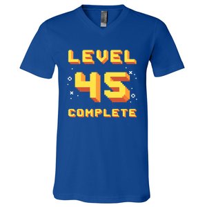 Born In 1976 Level 45 Complete 45th Birthday Retro Gaming Gift V-Neck T-Shirt