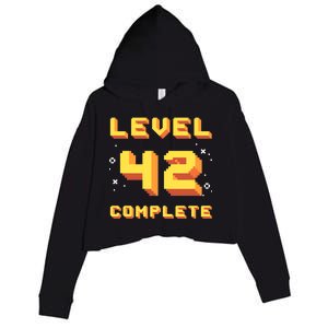 Born In 1979 Level 42 Complete 42th Birthday Retro Gaming Gift Crop Fleece Hoodie