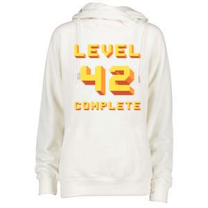 Born In 1979 Level 42 Complete 42th Birthday Retro Gaming Gift Womens Funnel Neck Pullover Hood