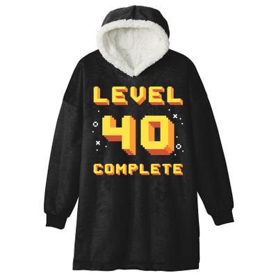 Born In 1981 Level 40 Complete 40th Birthday Retro Gaming Gift Hooded Wearable Blanket