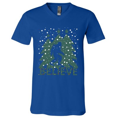 Believe In Bigfoot Christmas Lights Funny Sasquatch V-Neck T-Shirt