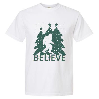 Believe In Bigfoot Christmas Lights Funny Sasquatch Garment-Dyed Heavyweight T-Shirt