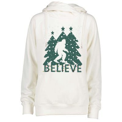 Believe In Bigfoot Christmas Lights Funny Sasquatch Womens Funnel Neck Pullover Hood