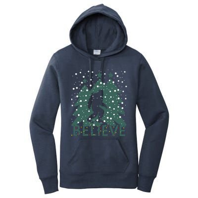 Believe In Bigfoot Christmas Lights Funny Sasquatch Women's Pullover Hoodie