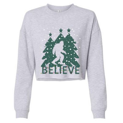 Believe In Bigfoot Christmas Lights Funny Sasquatch Cropped Pullover Crew