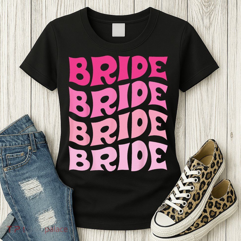 Bride I Do Crew Retro Bachelorette Party Bride Bridesmaids Womens T-Shirt