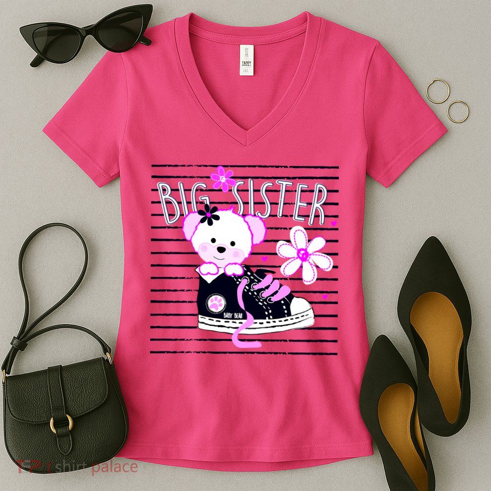 Big Sister Teddy Bear Women's V-Neck T-Shirt