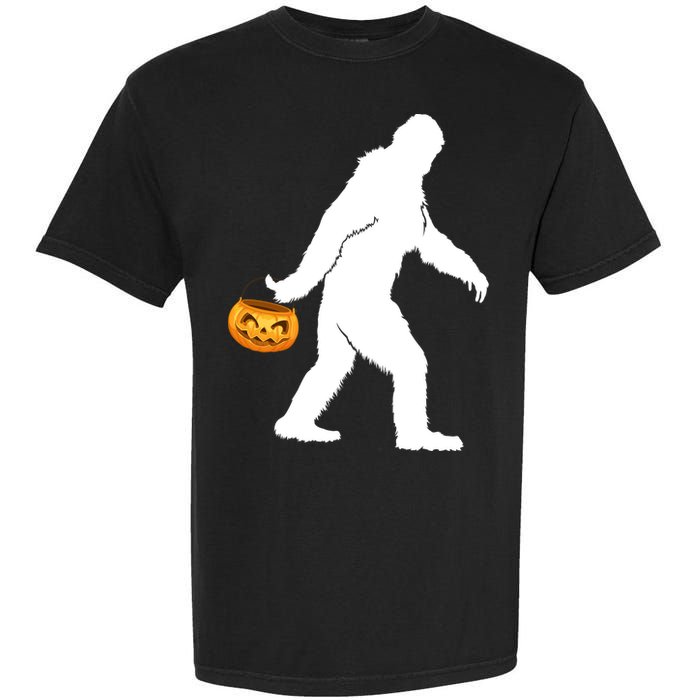 Bigfoot Sasquatch Halloween Pumpkin Garment-Dyed Heavyweight T-Shirt