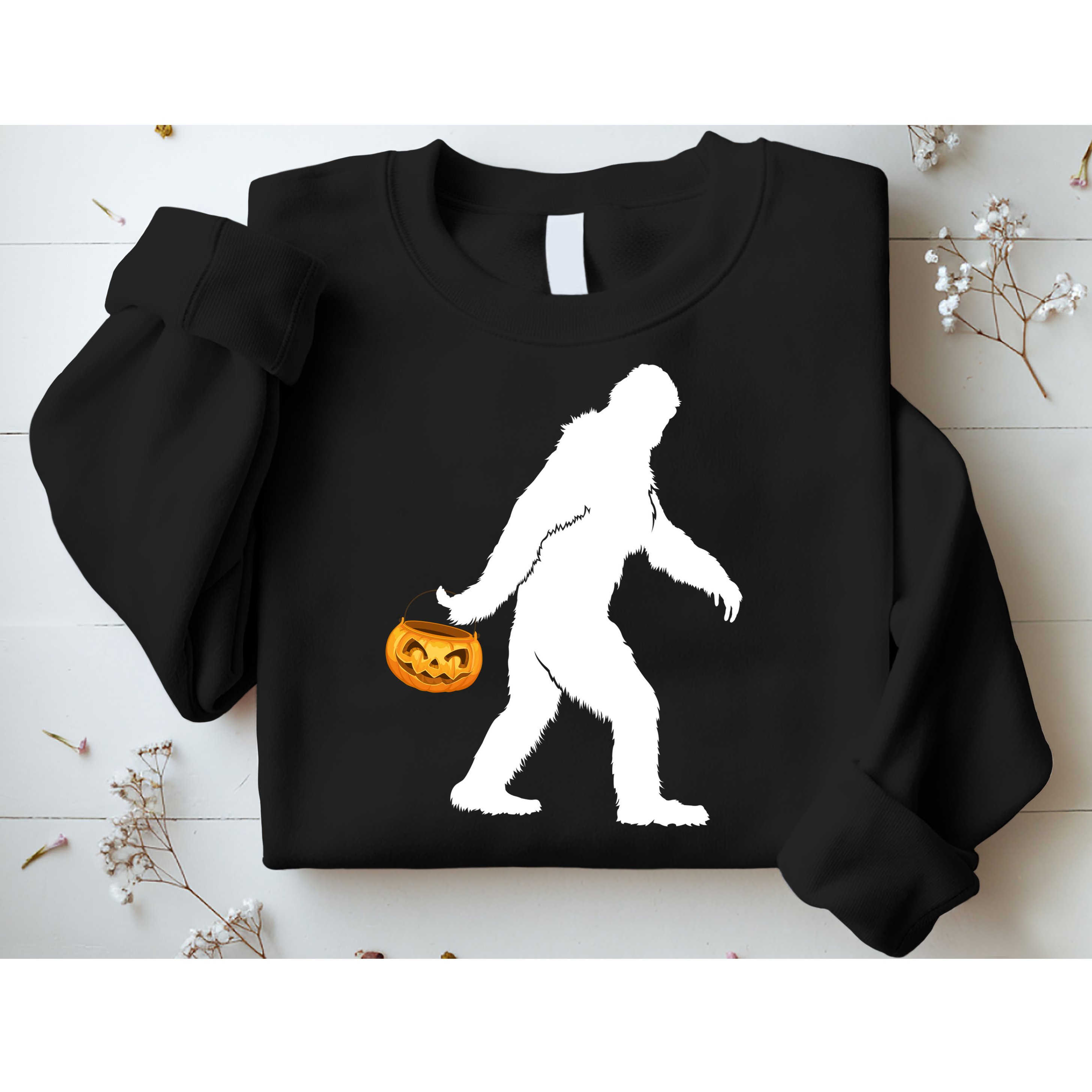 Bigfoot Sasquatch Halloween Pumpkin Sweatshirt