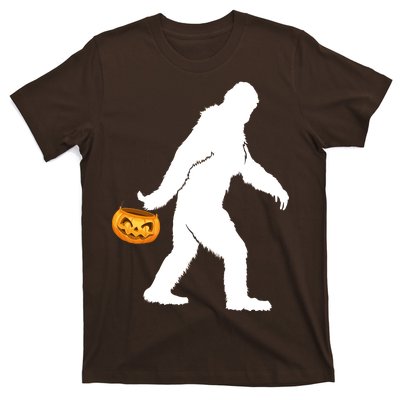 Bigfoot Sasquatch Halloween Pumpkin T-Shirt