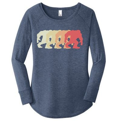 Bigfoot Silhouette Retro Sasquatch Women's Perfect Tri Tunic Long Sleeve Shirt