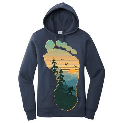 Bigfoot Wilderness Footprint Women's Pullover Hoodie