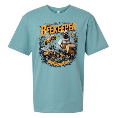 Beekeeper If I Run You Run Apiculture Bee Keeper Beekeeping Bee Lovers Honeybees Sueded Cloud Jersey T-Shirt