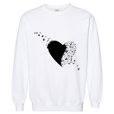 Bird Flocking Heart Garment-Dyed Sweatshirt