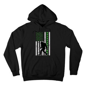 Bigfoot Irish St Patricks Day USA Flag Boy Sasquatch Hoodie