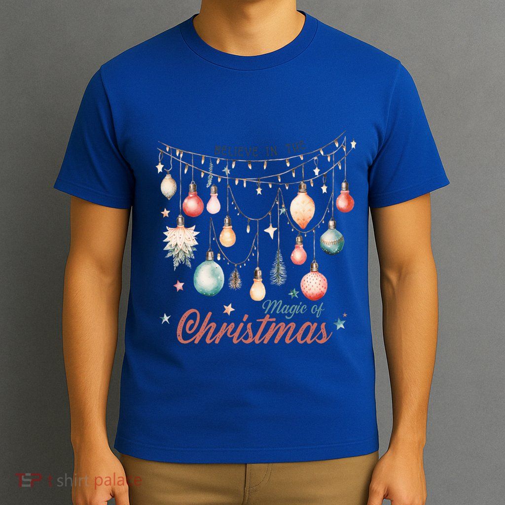 Believe In The Magic Of Christmas Vintage Lights Ornats Gift T-Shirt