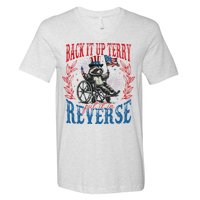 Back It Up Terry Put It In Reverse Funny Racoon 4th Of July V-Neck T-Shirt