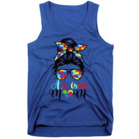 Be Kind Autism Awareness Messy Bun girl Wo Autism Mom Tank Top