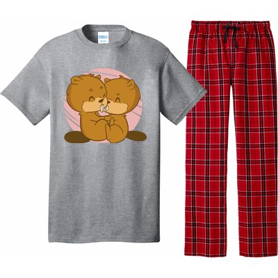 Beavers Kissing Cute Gift Pajama Set