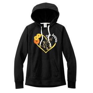 Bee Keeper -Flowers Heart Design- Female Bee Keeping Gift Women's Fleece Hoodie