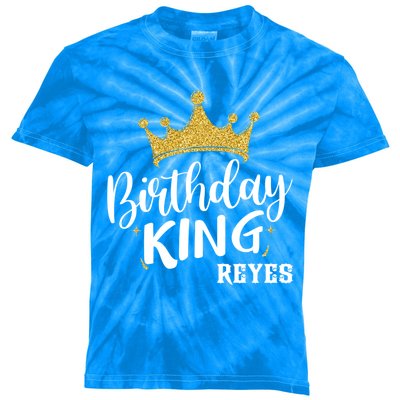 Birthday King Gold Crown Gift Reyes Last Name Gift Kids Tie-Dye T-Shirt