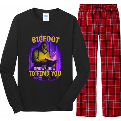 Bigfoot Knows How To Find You Loves To Read Cool Gift Long Sleeve Pajama Set