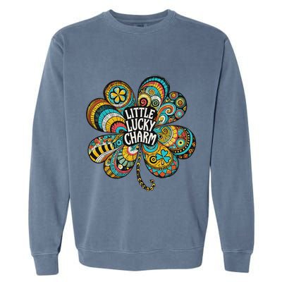 Boho Lucky Charm St. PatrickS Day Retro Four Leaf Clover Garment-Dyed Sweatshirt